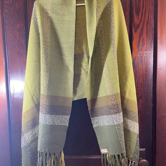 Churchill Hand Woven Green Brown Cream Colored Scarf Wrap Wool Woven Throw - Picture 5 of 6